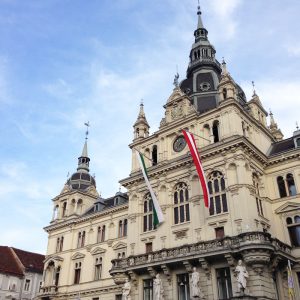 travel-guide graz: rathaus | h.anna