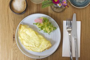 vienna city guide: bits and bites vienna - omelette | h.anna