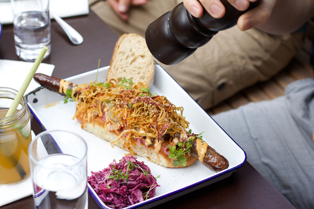 the brickmakers: hausgemachter hot dog | h.anna