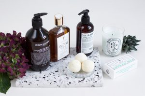 fall bathroom essentials | h.anna